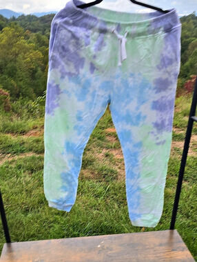 Southern Spirit Tie-Dye Cotton Joggers in Purple & Green Large